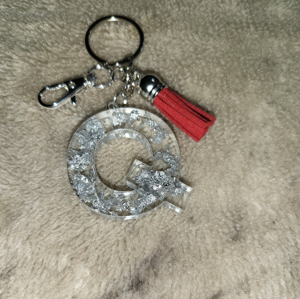 Clear Sliver Flakes Q Keychain